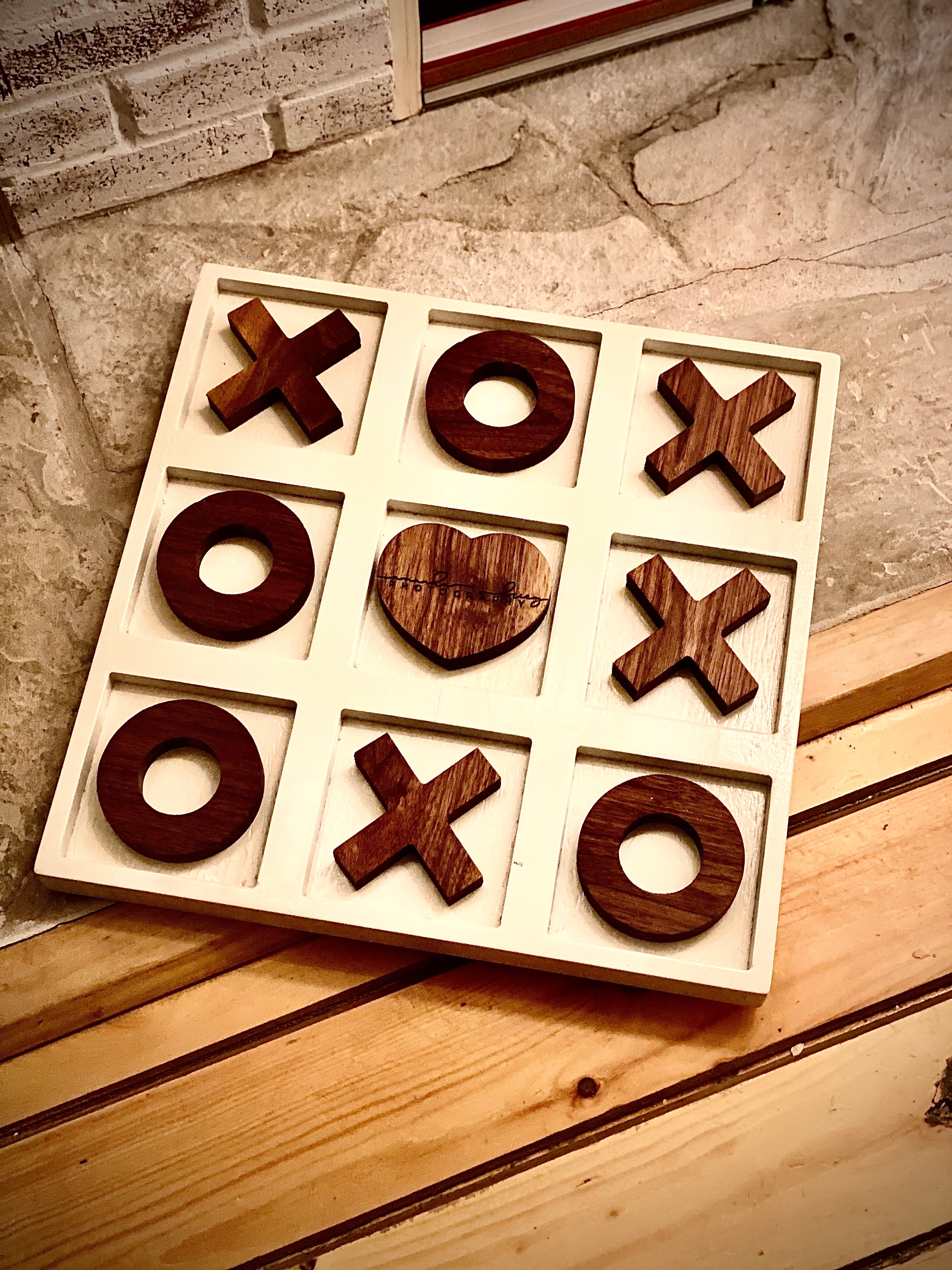 Heirloom TicTacToe